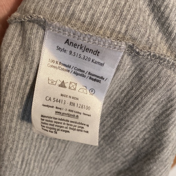 4/$25 Anerkjendt Llama Shirt - WS - Picture 4 of 5